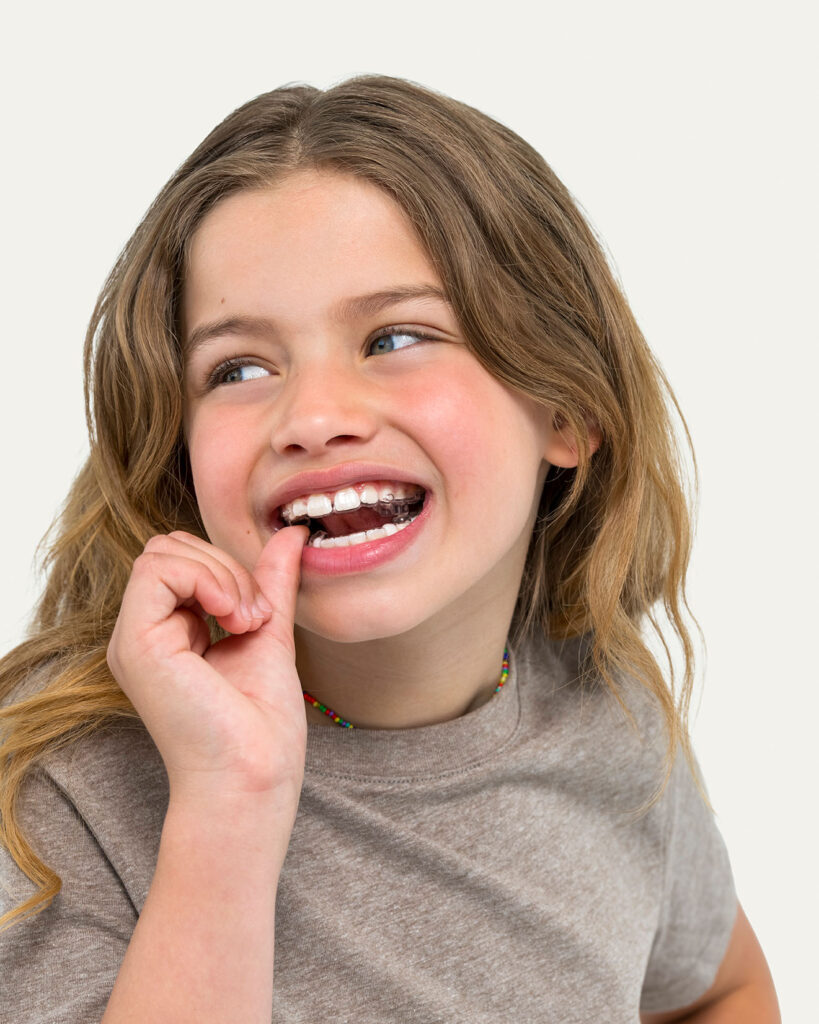 Les soins d’orthodontie sparkjunior bitesync girlb 002 lowres